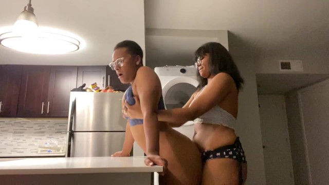 Порно №102353 - porno-porno.net