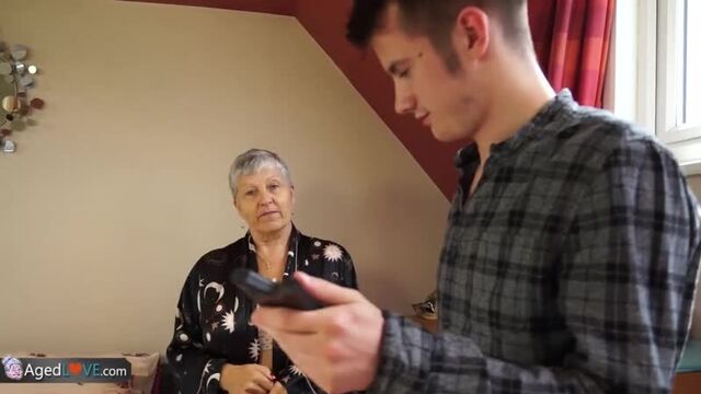 Порно №250388 - porno-porno.net