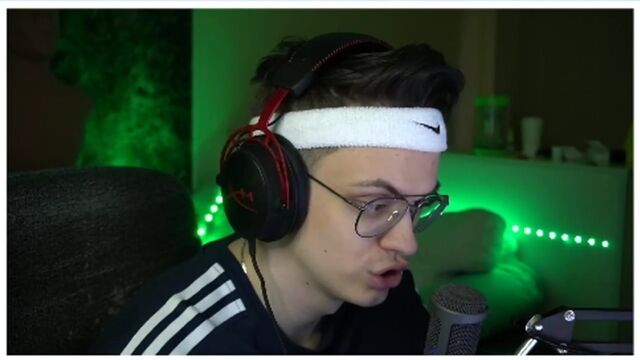 Порно №17946 - porno-porno.net